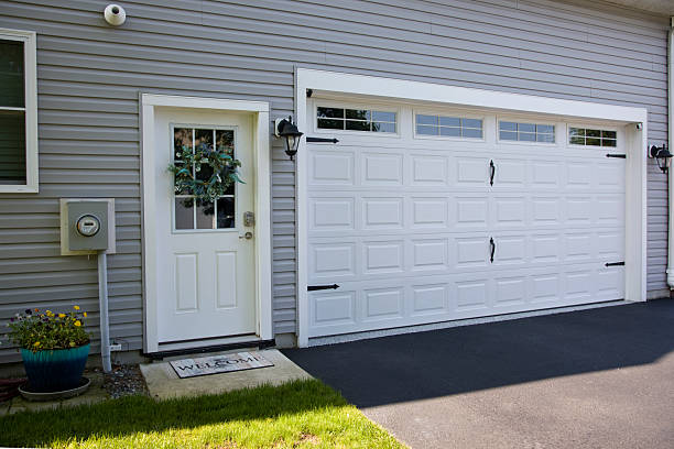 24/7 Emergency Garage Door Roller Replacement experts in Union County County, NC